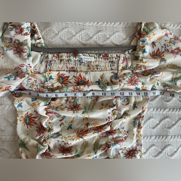 Rose + Olive Ivory & Floral Ruffle Sleeve Off the Shoulder Women’s Size M - Picture 16 of 16
